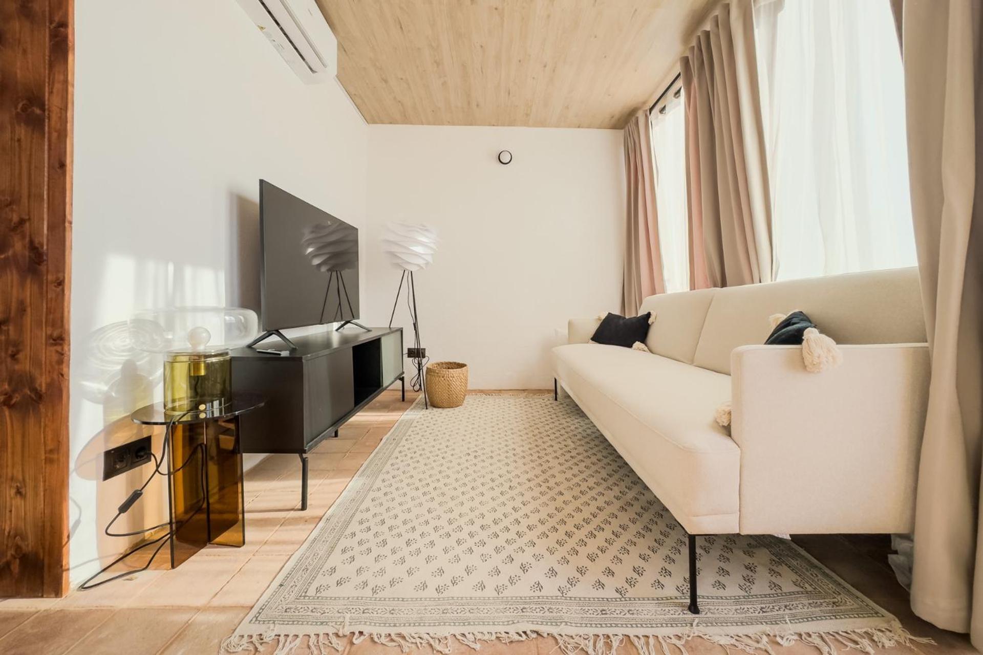Beautiful & Comfy City Center Apartment Барселона Екстериор снимка