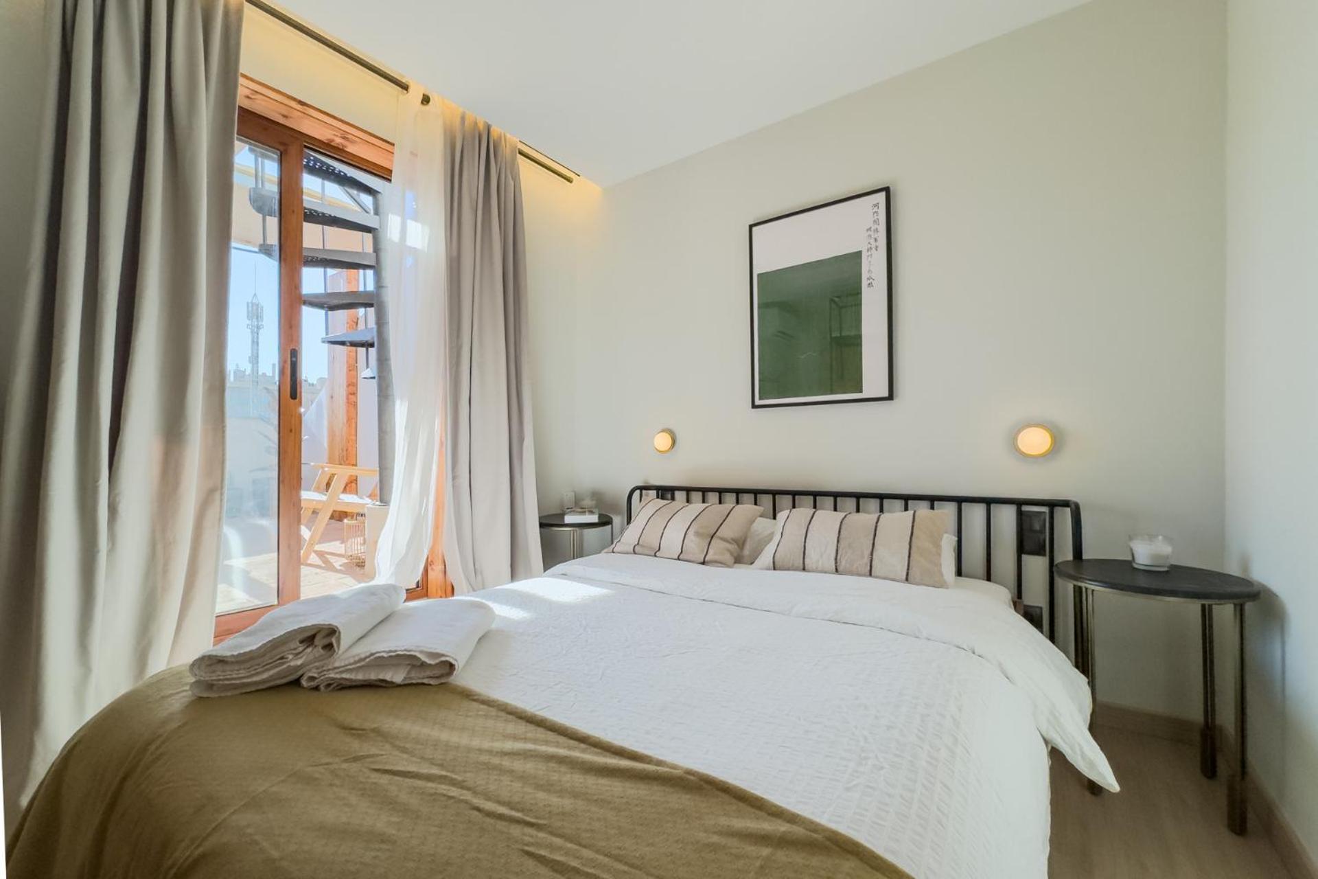 Beautiful & Comfy City Center Apartment Барселона Екстериор снимка
