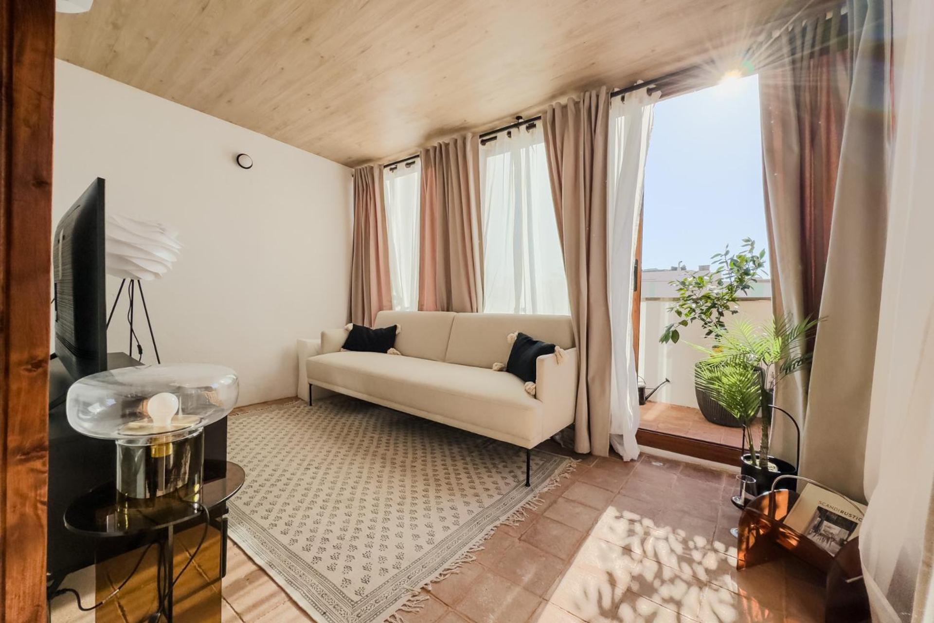 Beautiful & Comfy City Center Apartment Барселона Екстериор снимка